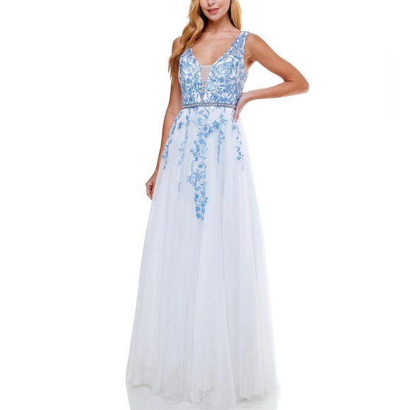 Say Yes to the Prom Juniors V-Neck Embroidered Gown (Size 1, White Blue) - Picture 5 of 5